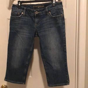 American Eagle Capri jean